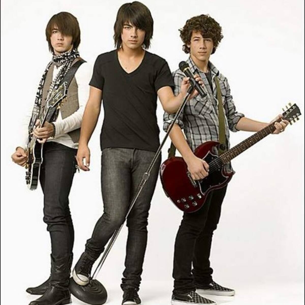 Los Jonas Brothers, ahora en las casas