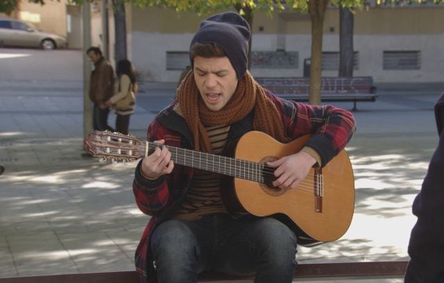 Ignacio era Carlos en &#039;Vive cantando&#039;. Desde pequeño ya aprendió a tocar la guitarra