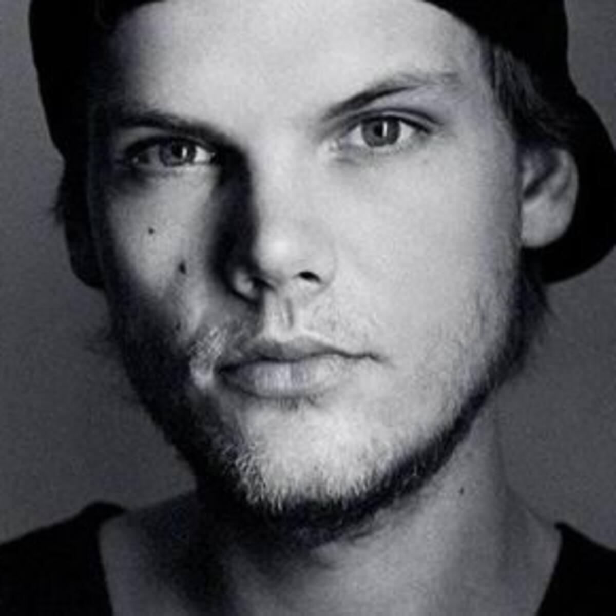 Muere Avicii a los 28 años