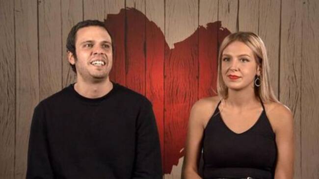 Daniel, el bajista de Taburete, en First Dates