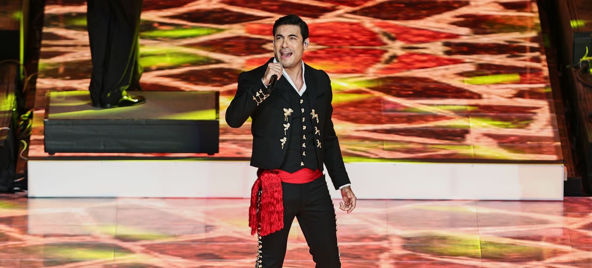 Carlos Rivera actuando en el Auditorio Nacional de México. / Medios y Media/Getty