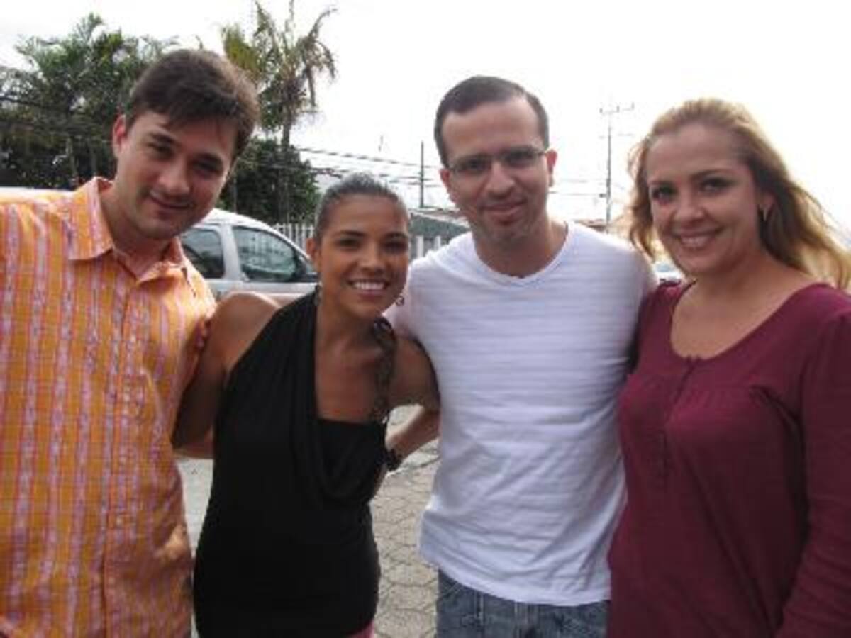 Eddgar, Natalia, Mario y Marcela