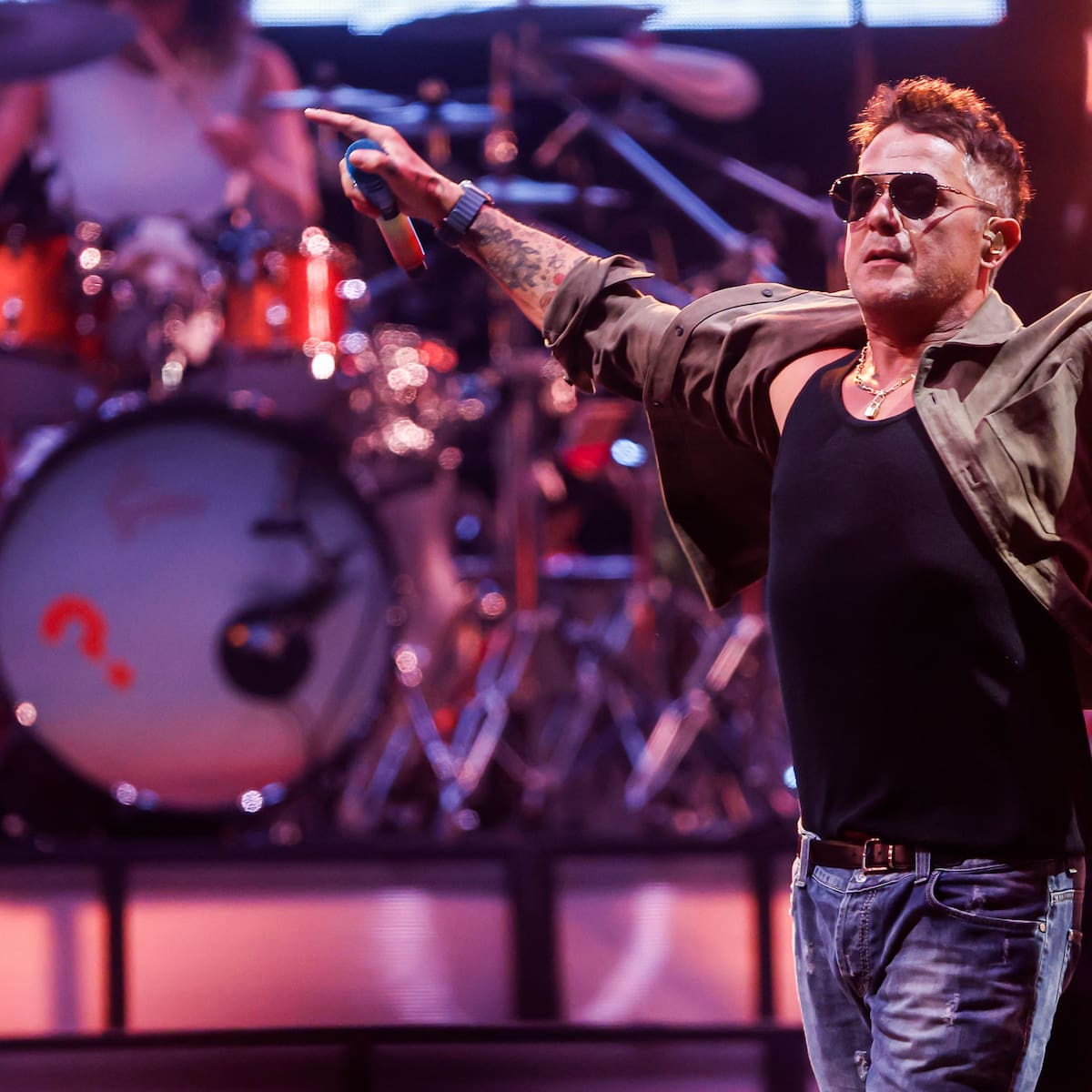 El dardo de Alejandro Sanz a la casita de Bad Bunny: “Si no tienes Instagram, entras”