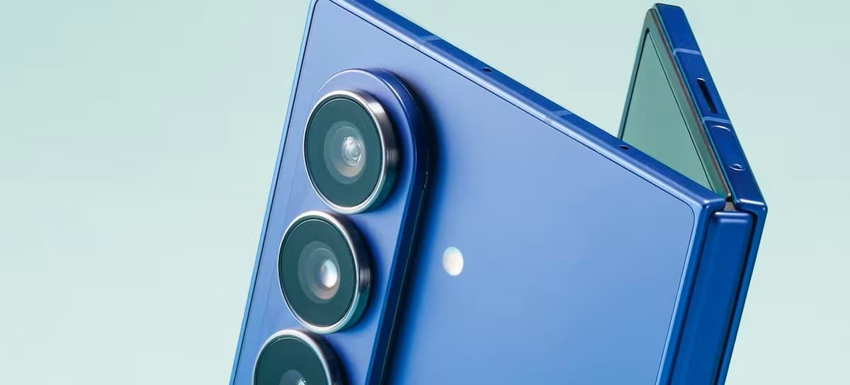 Samsung Galaxy Z Fold 8