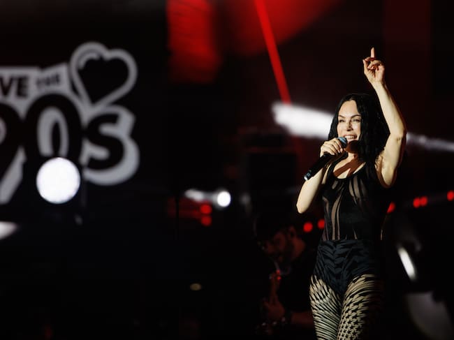 Un evento espectacular repleto de la mejor música de la década de los 90 que nos transportó a miles de recuerdos en nuestra memoria de la mano de artistas como Chimo Bayo, King Africa, Seguridad Social, Rebeca, Blackbox y muchos más repartidos en 5 escenarios.