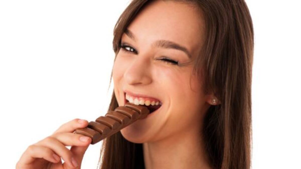 Este estudio dice que las mujeres necesitan comer más chocolates que los hombres