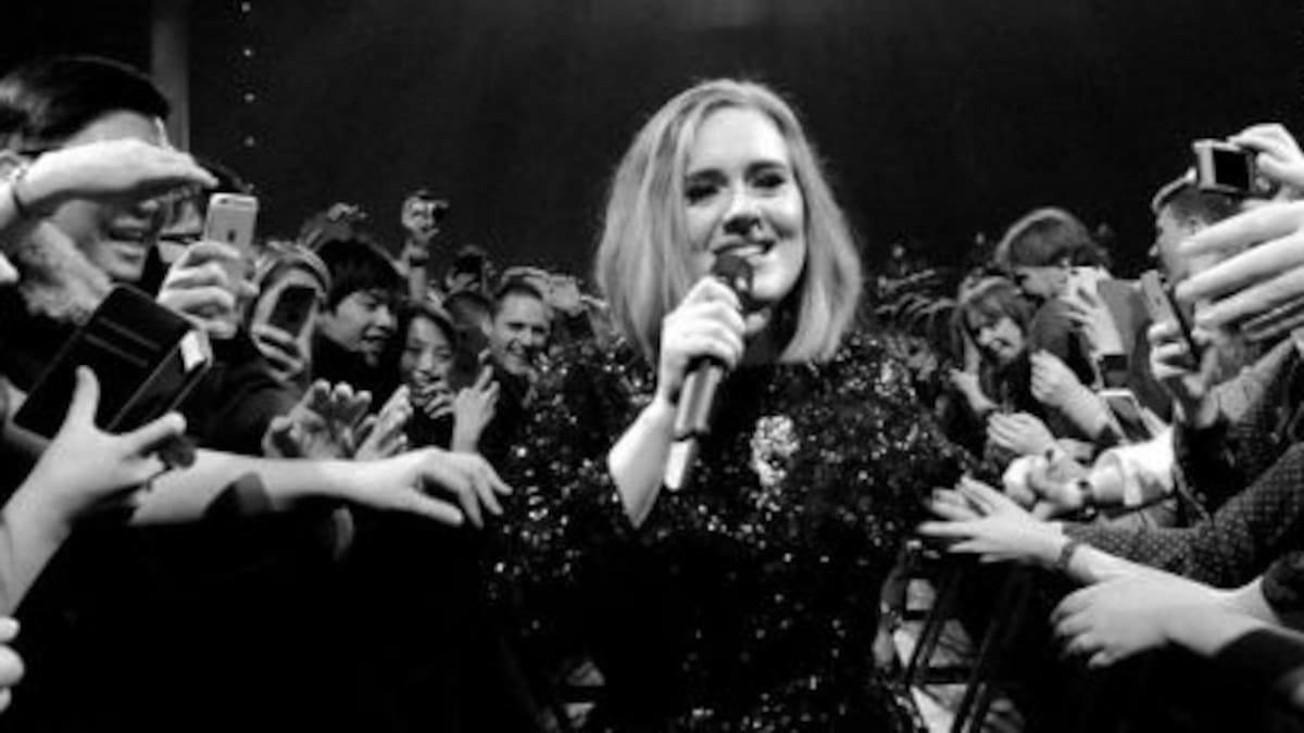 Adele cantó en vivo un tema de las Spice Girls