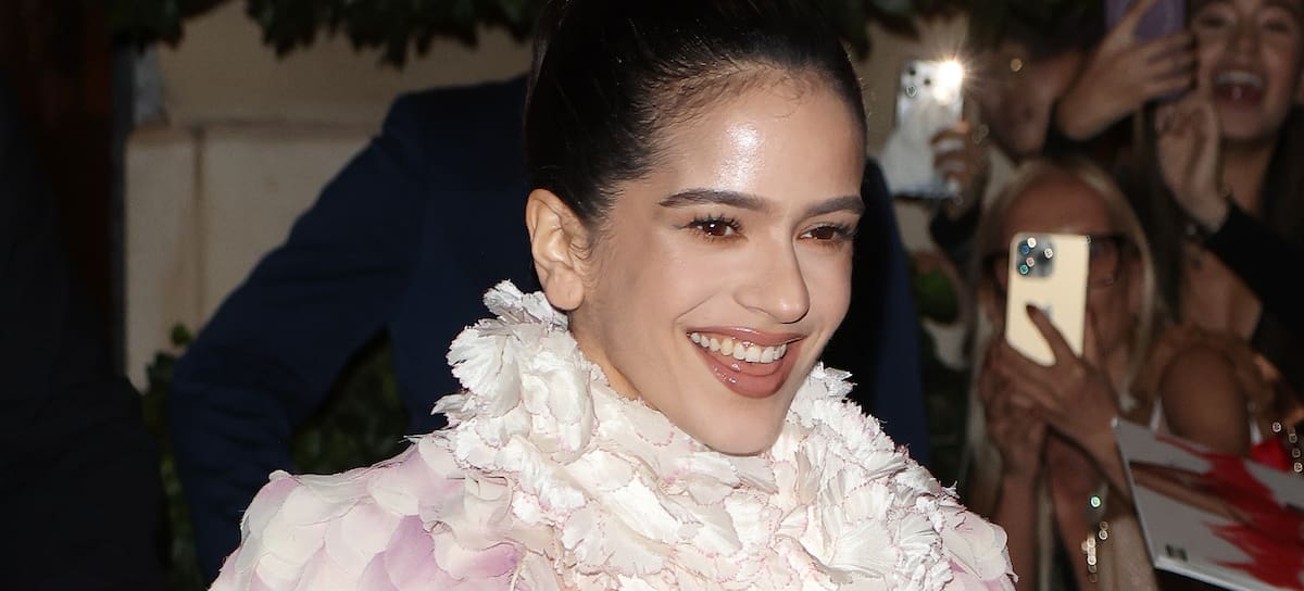 Rosalía, en el desfile de YSL Womenswear Spring/Summer 2027 , en la Semana de la Moda de París 2026.