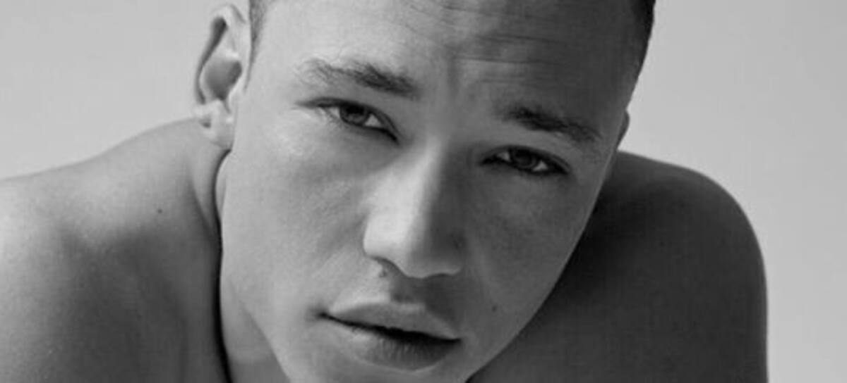 Se llama Daniel Bustamante y paso de ser un obrero a super modelo