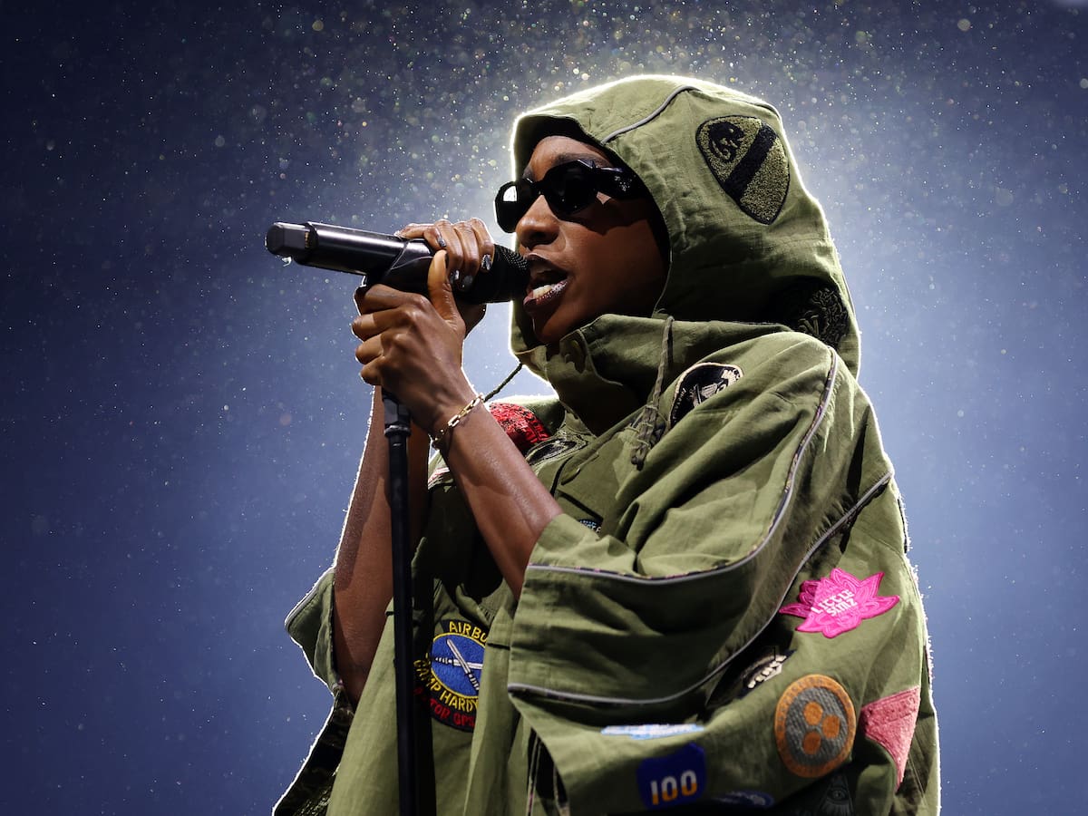 Crítica de 'Sugar Girl' de Little Simz: la rapera cambia de piel en el EP más extraño de su carrera