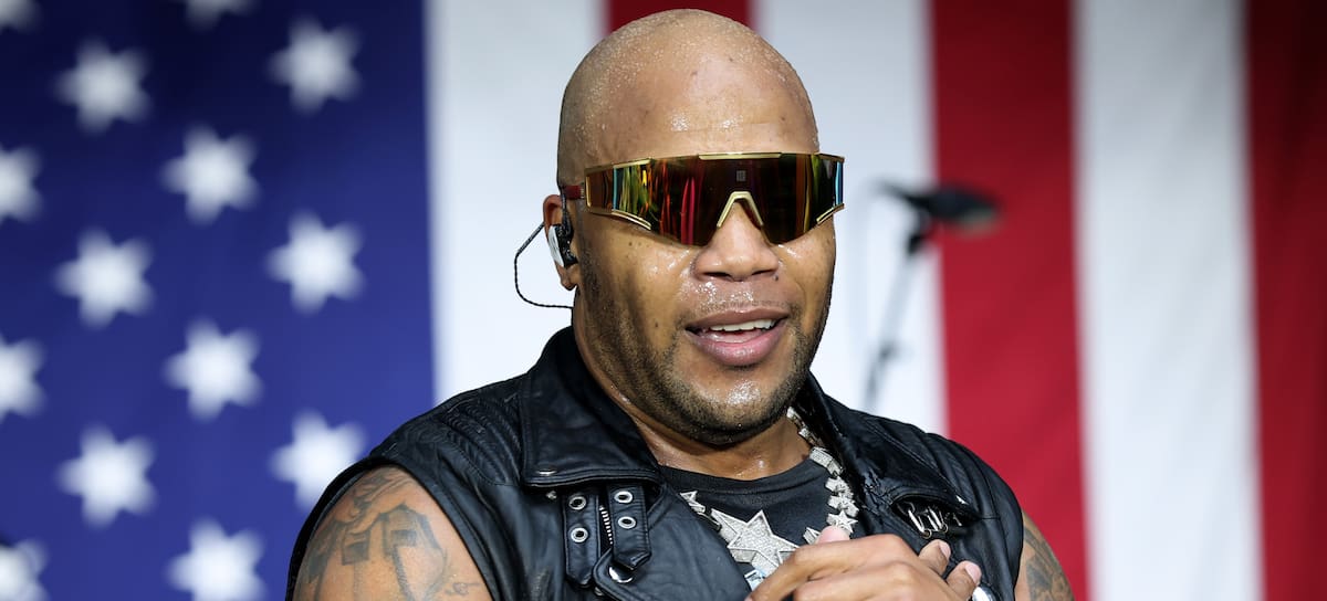 Flo Rida performs, durante una actuación en Nueva York en 2025