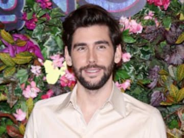 Álvaro Soler aterriza en España con una gira de conciertos “íntimos”