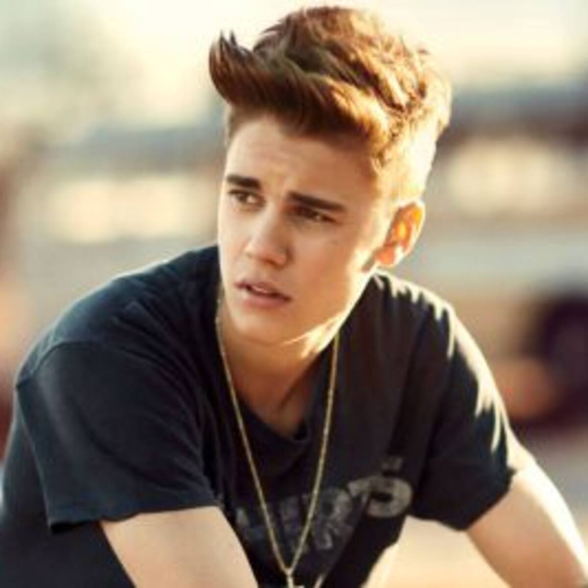 Justin Bieber anda bajoneado