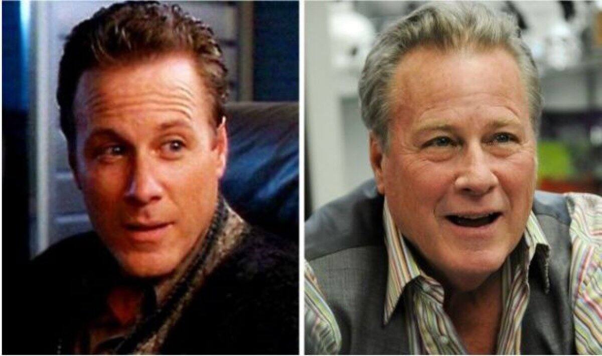 John Heard - Es el padre del protagonista de la peli. Trabajó en series como CSI.