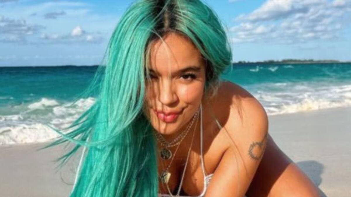 ¿Karol G tiene nuevo novio?