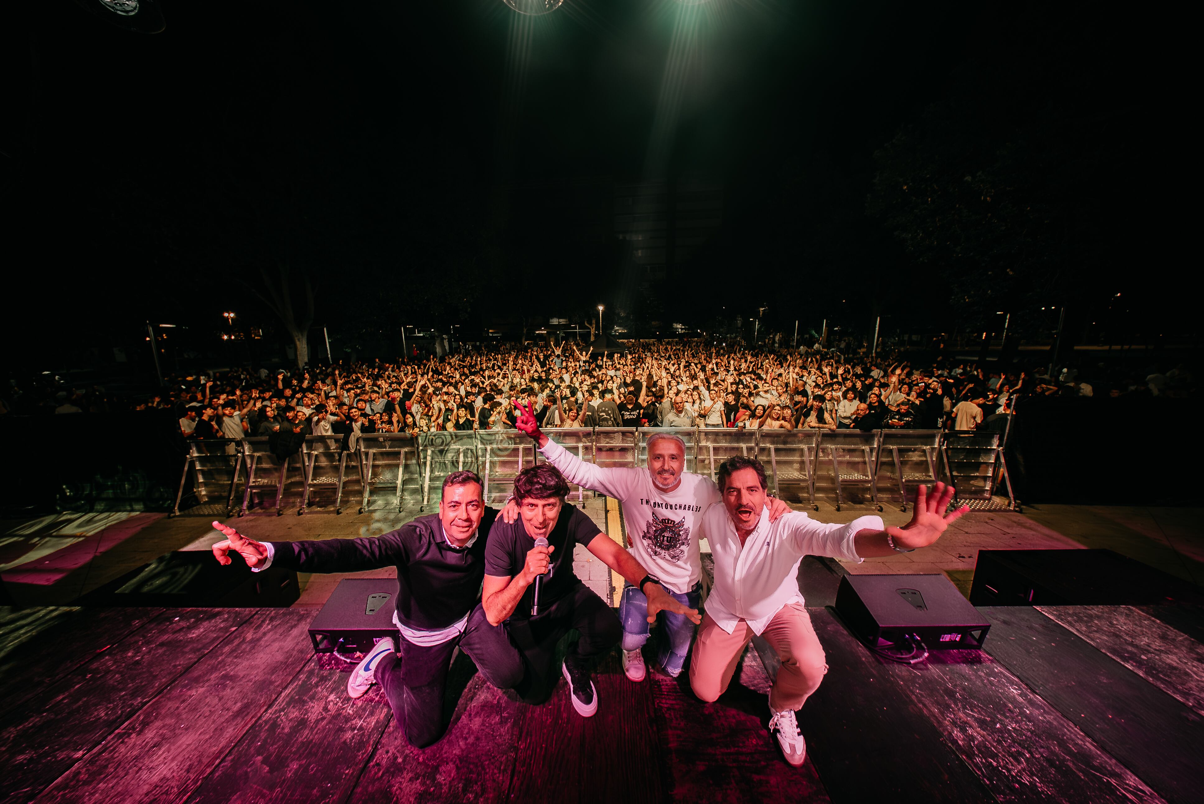 Los DJ's y locutores de LOS40 levantaron al público en un evento inolvidable en la 'feria chica' de Palencia.
