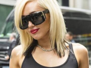 Miley Cyrus celebra bailando su victoria con ‘Flowers’: “Me encanta que esté conectando de forma positiva”