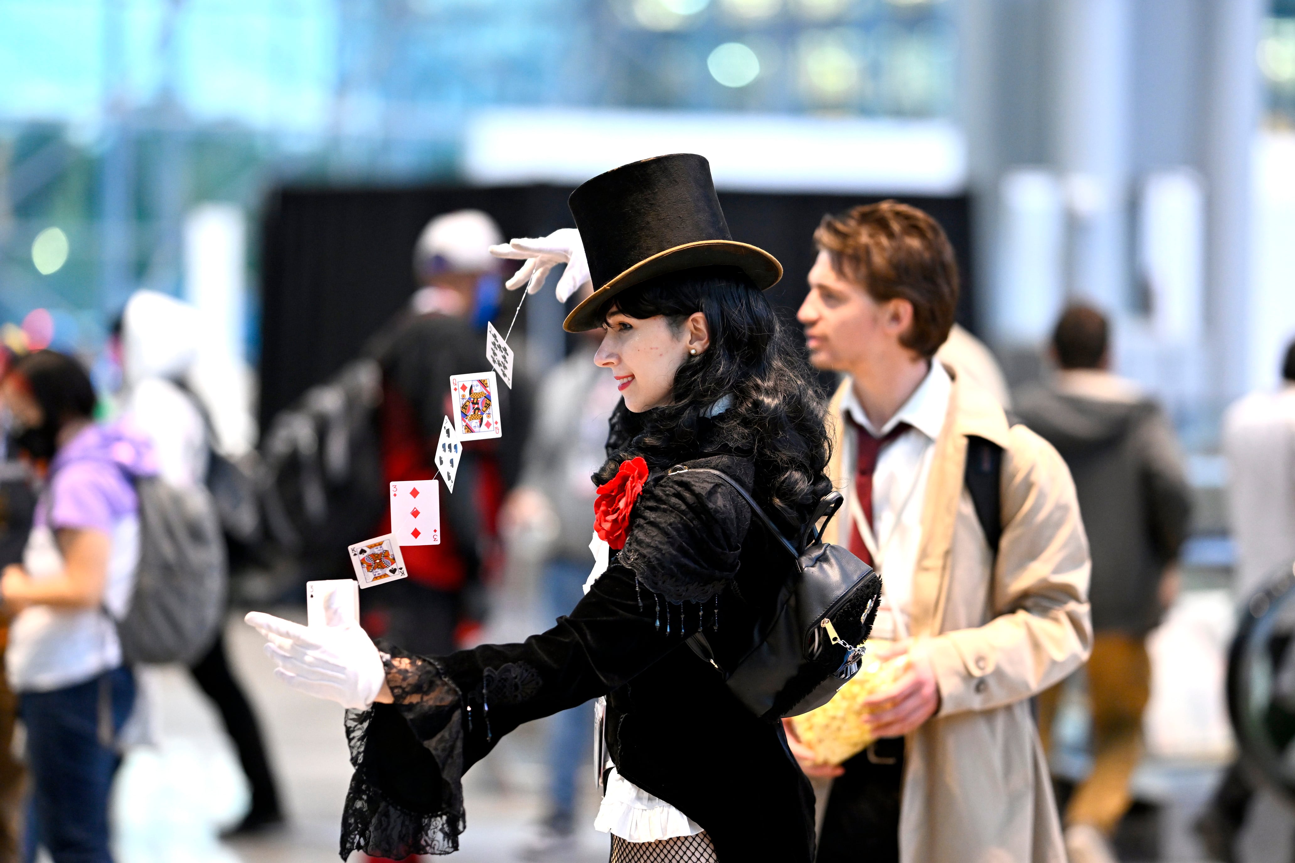 Una chica haciendo cosplay de Zatanna en la Comic Con de Nueva York en 2022. /Roy Rochlin/Getty