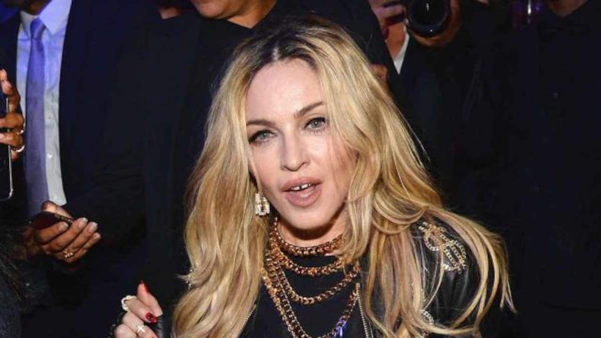 Madonna borracha arriba del escenario