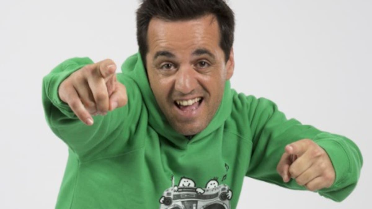 Jonathan Castilla lo revienta con el mashup definitivo