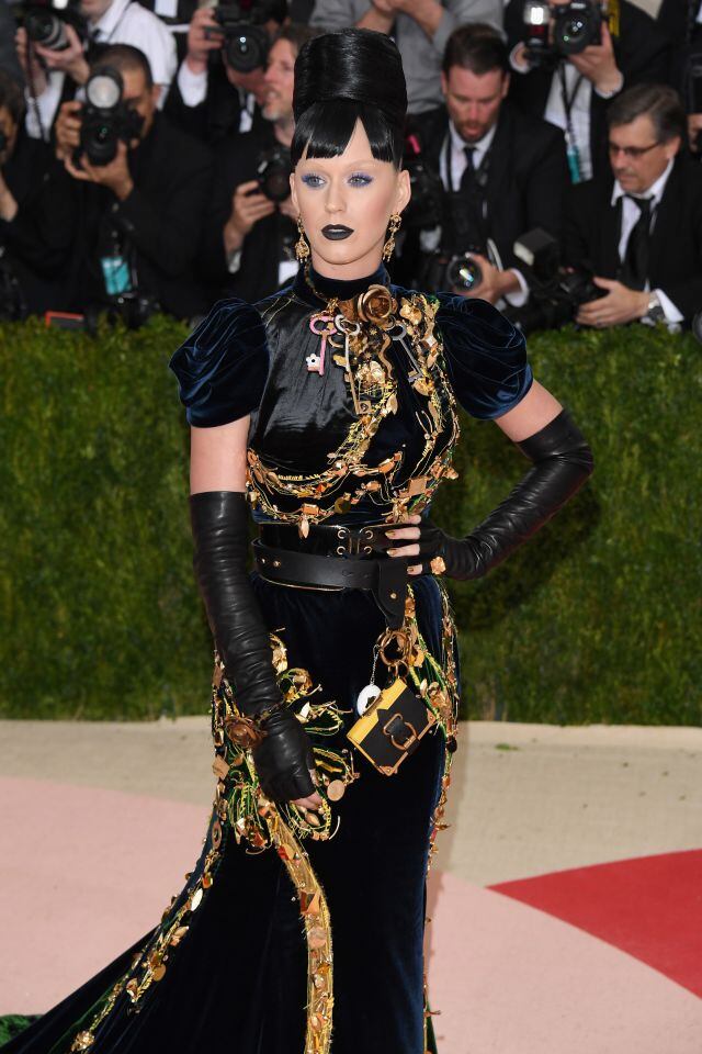 GETTY/ Katy Perry en modo futurista para la MET Gala.