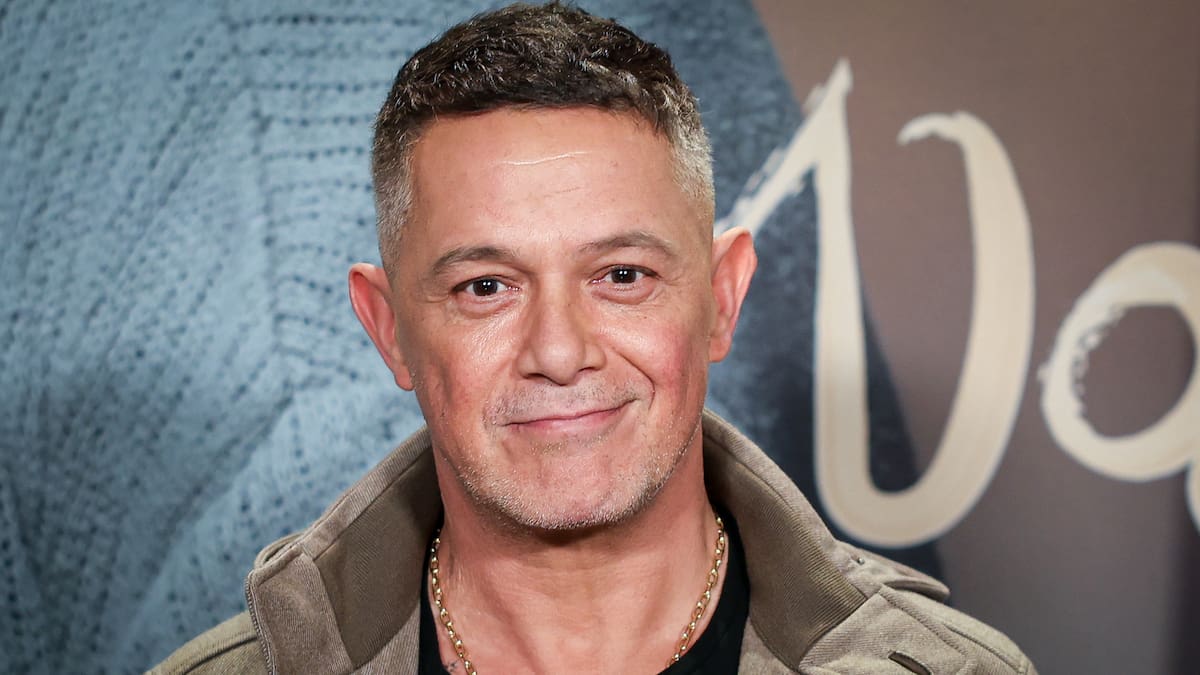 Alejandro Sanz tiene algo que decir sobre el discurso de Bad Bunny en los Grammy: "Tengo el corazón lleno"