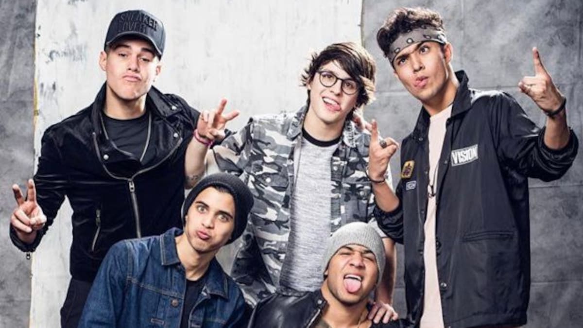 Gracias a CNCO ahora tenemos a Maluma y J Balvin en una misma canción