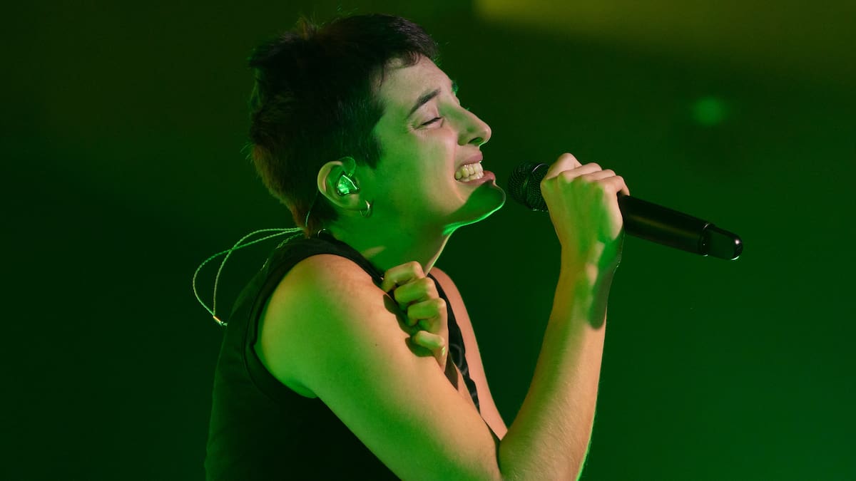 Sandra Delaporte debuta en la literatura con valentía compartiendo sus diarios cargados de dolor y conquistas