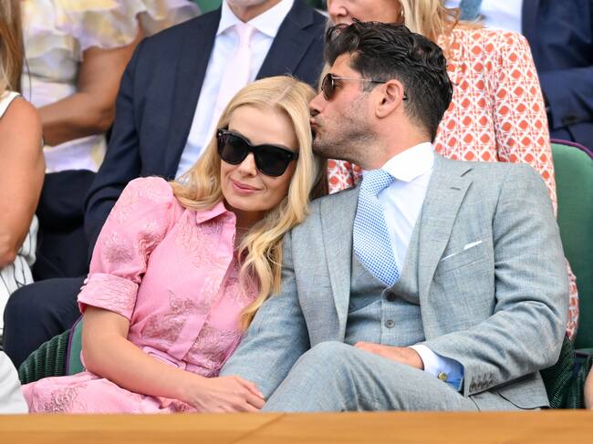 Ni un año necesitó la cantante Katherine Jenkins en darse cuenta de que quería pasar el resto de su vida con el pintor estadounidense Andrew Levitas y de eso ha pasado más de una década. Está claro que el amor cuando surge no entiende de tiempos.