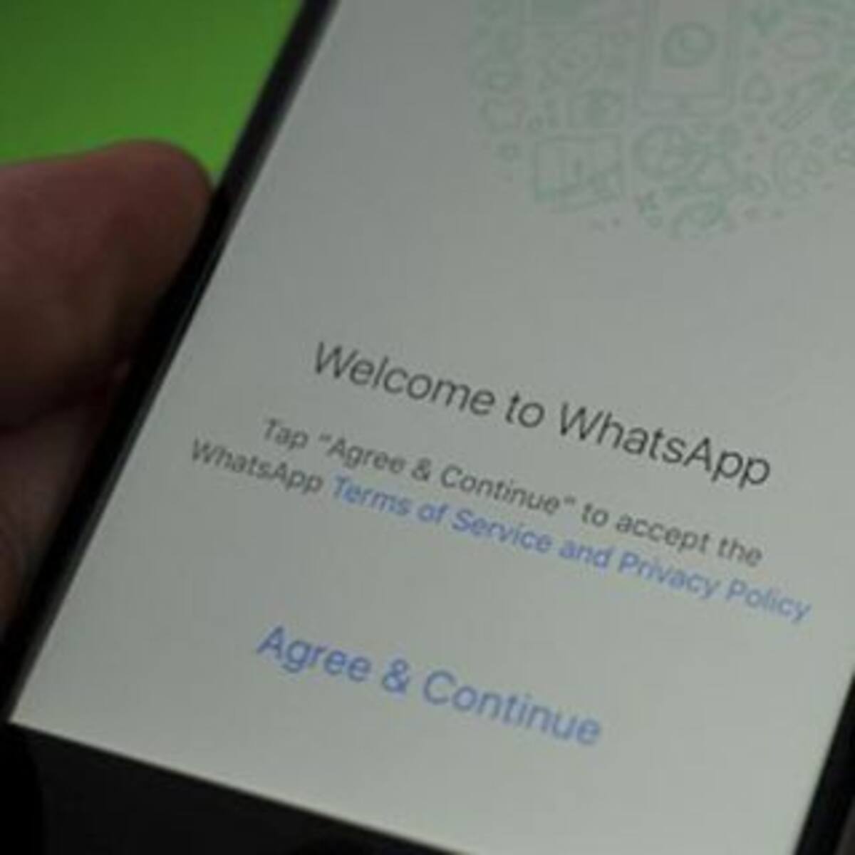 WhatsApp quiere eliminar las cadenas de mensajes