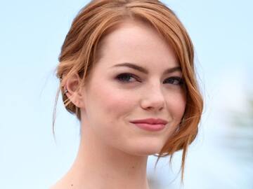 EMMA STONE EXPLICA QUÉ PERSONAJE DE ‘FRIENDS’ LE INSPIRÓ MÁS