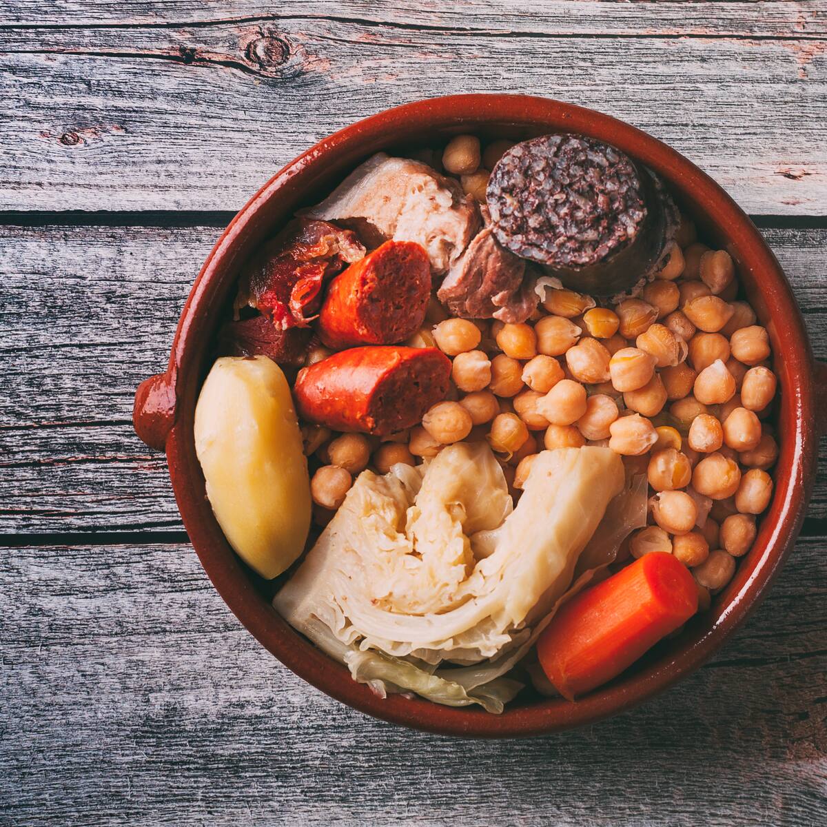 Día del cocido madrileño: 10 restaurantes en Madrid para celebrarlo y su precio