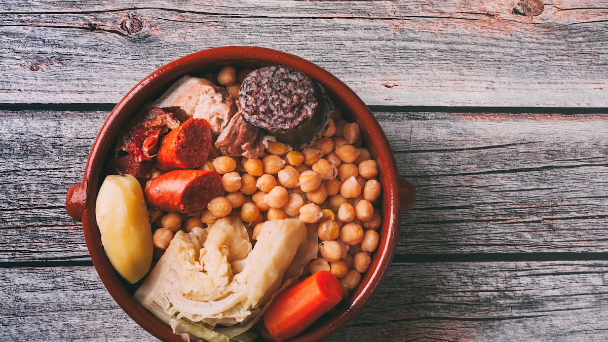 Día del cocido madrileño: 10 restaurantes en Madrid para celebrarlo y su precio
