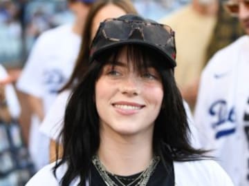 El concierto de Harry Styles en Coachella inspiró a Billie Eilish a estrenar ‘TV’ en directo