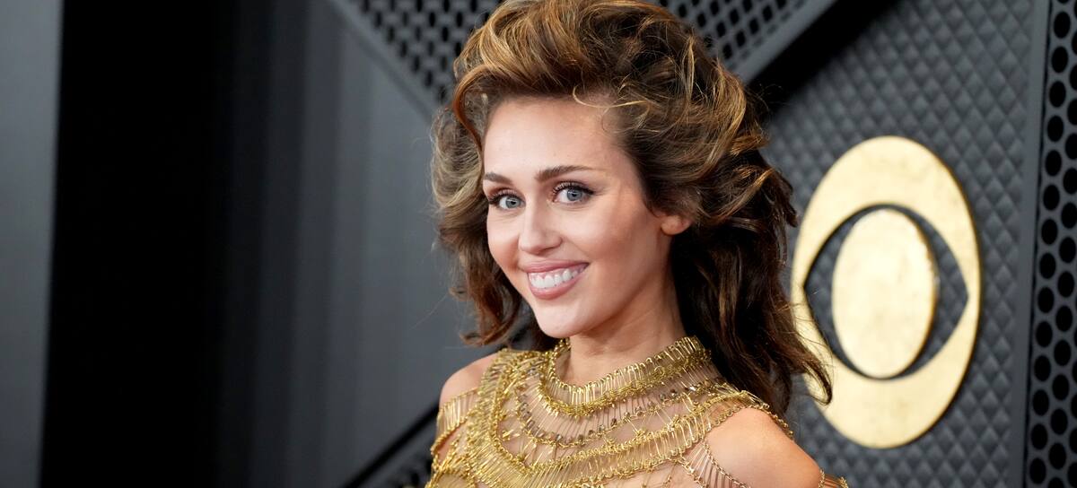 Miley Cyrus en la 66ª edición de los GRAMMY