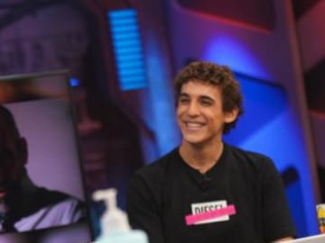 Miguel Herrán cuenta en ‘El Hormiguero’ su tierna forma de ligar (y confiesa su perturbador placer oculto)
