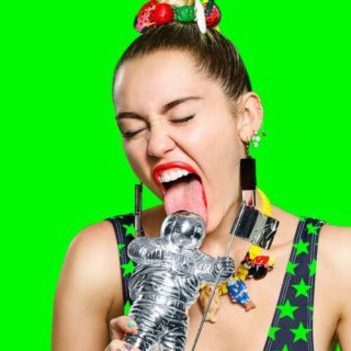 ¿Conocías al hermano mayor de Miley Cyrus?