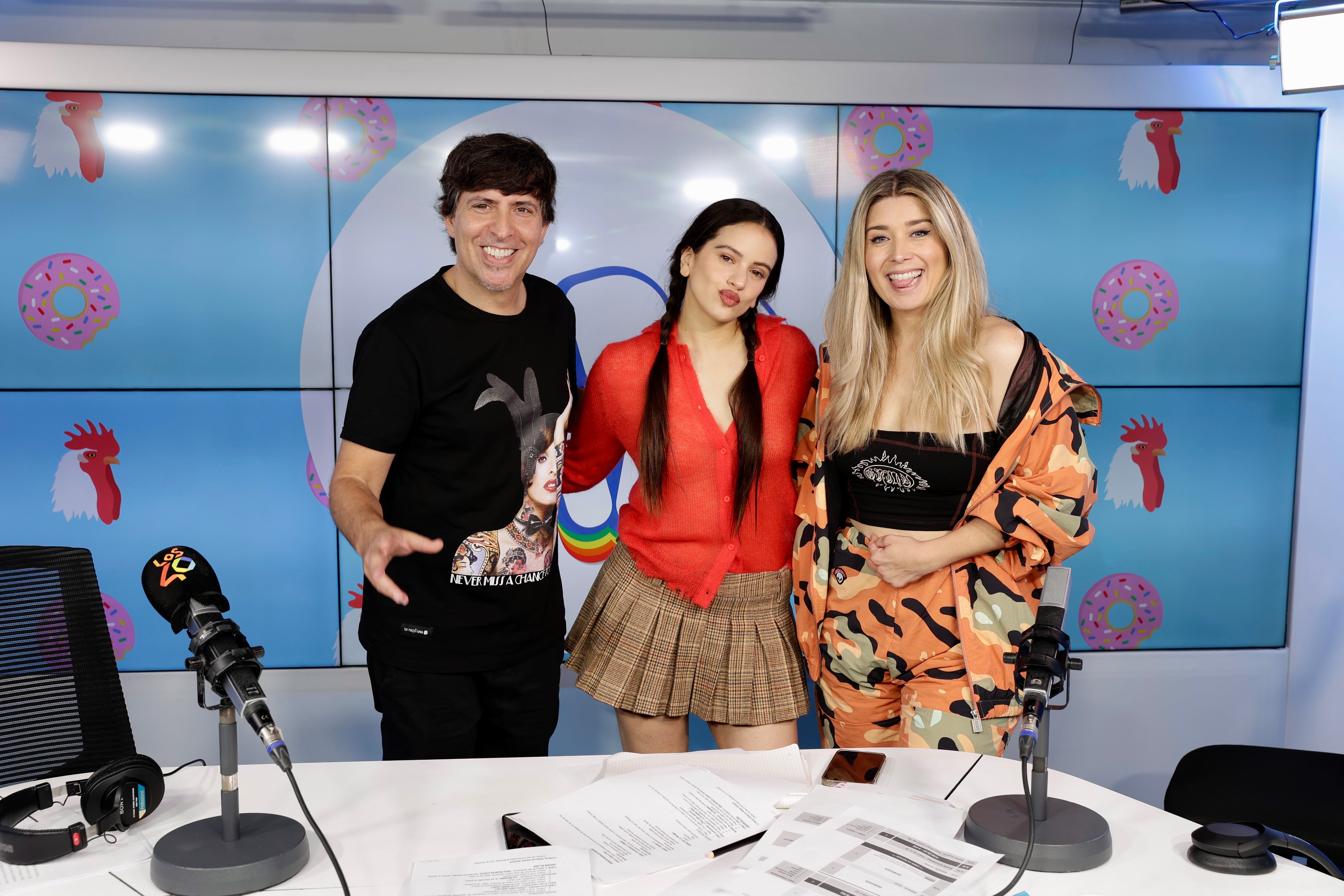 Rosalía, con Dani Moreno El Gallo y Cristina Boscá en Anda Ya (2023)