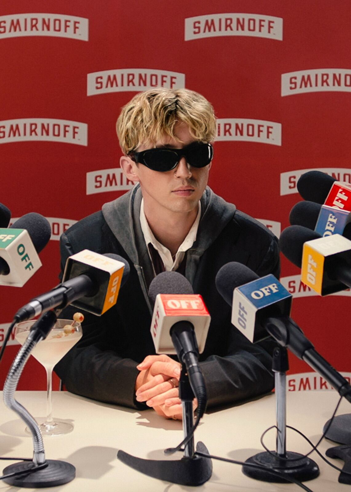 Troye Sivan es embajador de Smirnoff y envía poderoso mensaje: arriesgarse a ser auténtico