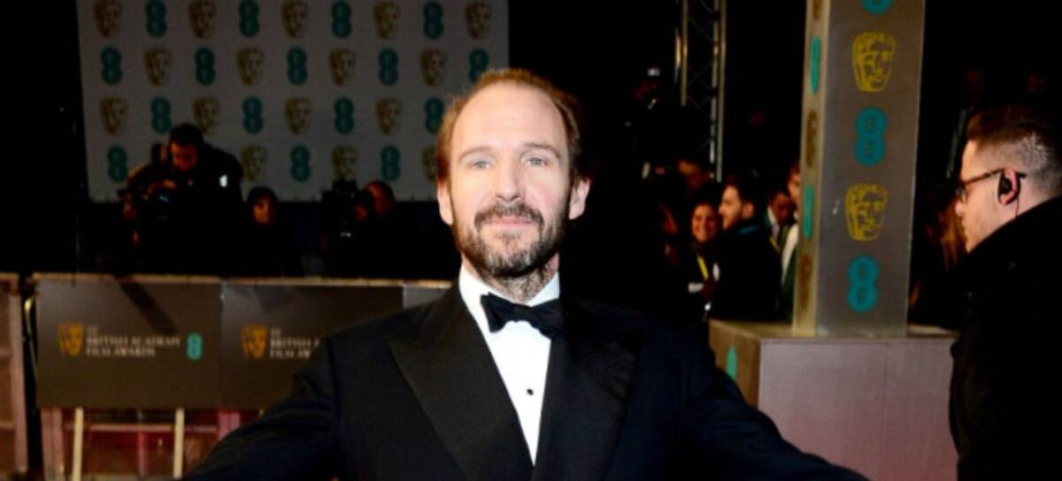Ralph Fiennes, encargado de recoger el BAFTA al Mejor Guion Original en nombre de Wes Anderson