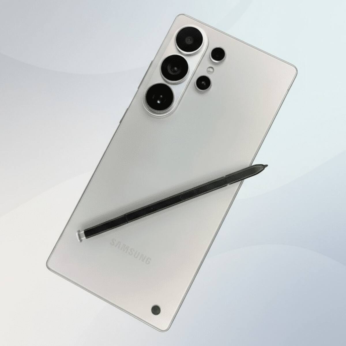 El lápiz táctil de Samsung vuelve al interior del modelo Ultra, pero el regreso no está libre de cambios