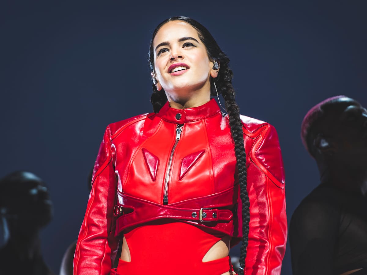 Marta Loza, directora de arte del ‘Motomami TikTok LIVE Performance’, relata su experiencia con Rosalía y subraya la figura de Rauw Alejandro: "Una perla"