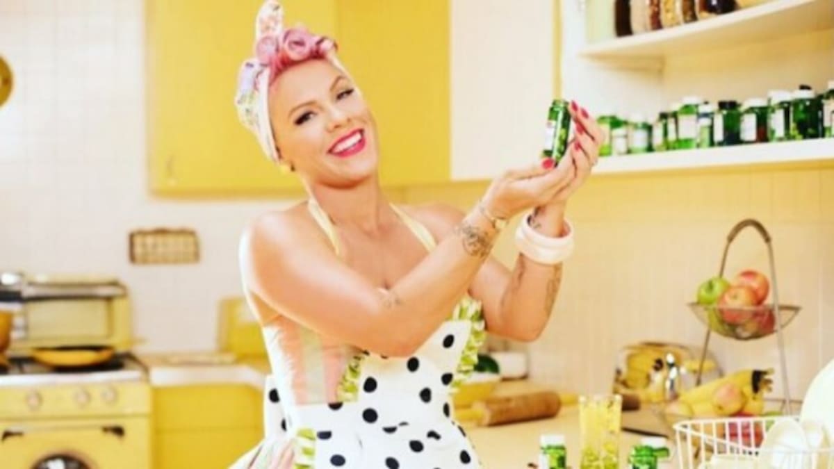 Pink lanza video de “Beautiful Trauma”