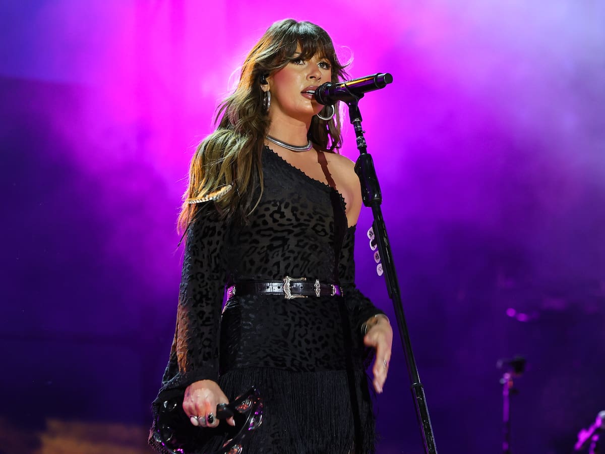 Quién es Ella Langley, la artista country que ha superado a Beyoncé y a Taylor Swift en Estados Unidos