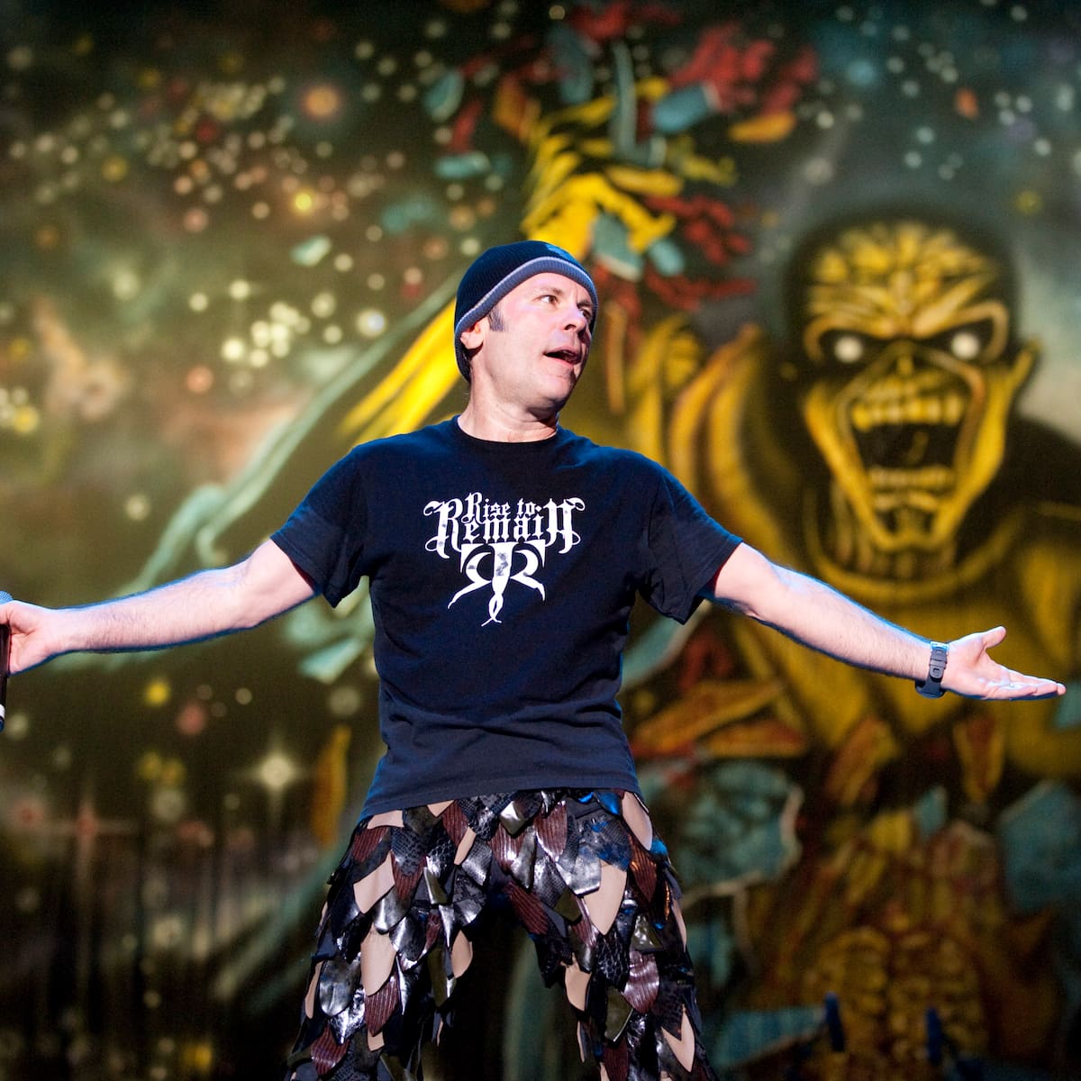 Ensayos, conciertos y backstage: qué imágenes inéditas muestra 'Iron Maiden: Burning Ambition'