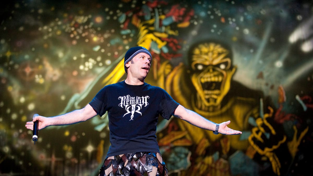 Ensayos, conciertos y backstage: qué imágenes inéditas muestra 'Iron Maiden: Burning Ambition'