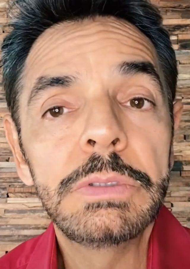 Cómo puedo ser hijo adoptivo de Eugenio Derbez