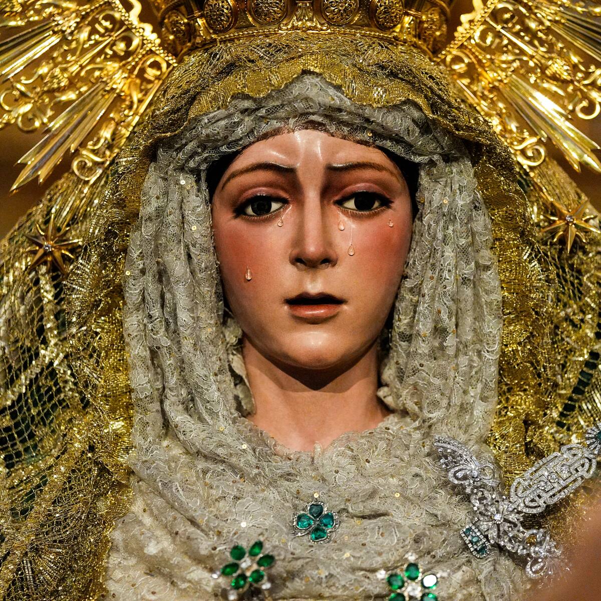 La Madrugá en Sevilla: a qué hora empieza, recorrido y dónde ver por televisión y online