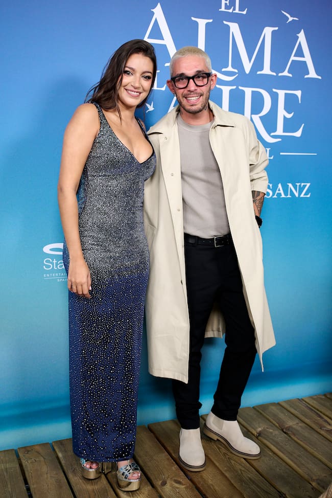 MADRID, ESPAÑA - 30 de septiembre: Ana Guerra y Víctor Elías asisten al estreno de 'El alma en el aire' en el Teatro Ocaso Coliseum el 30 de septiembre de 2026 en Madrid, España. (Foto de Carlos Álvarez/Getty Images)