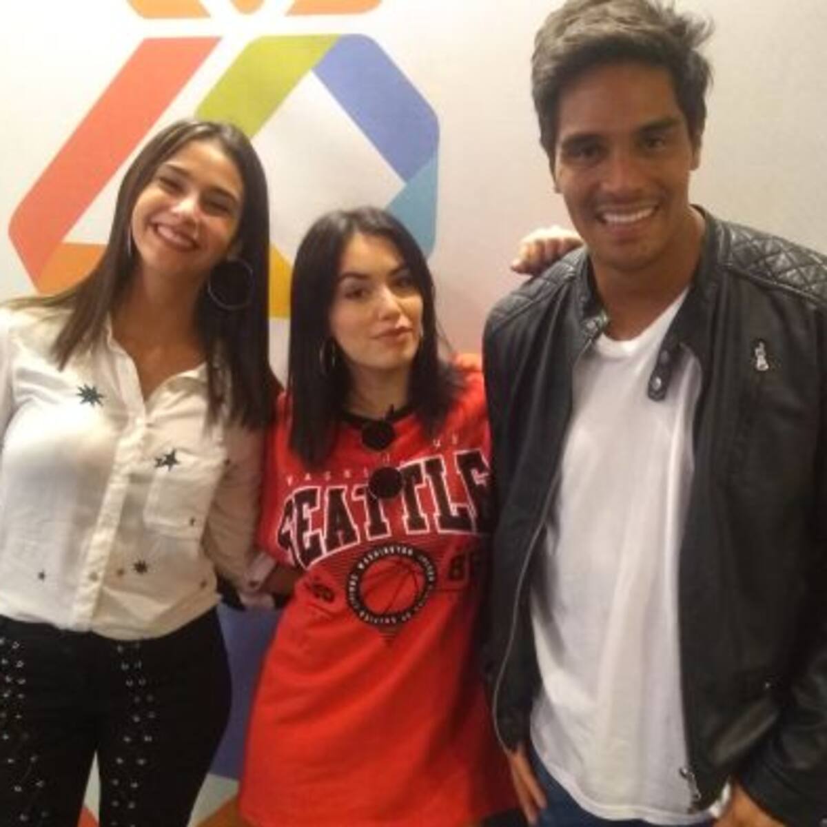 Lali nos presentó "100 Grados", su último single